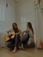Foreldramorgunn-naerandi-naervera
