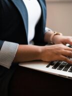 pexels-divinetechygirl-1181555